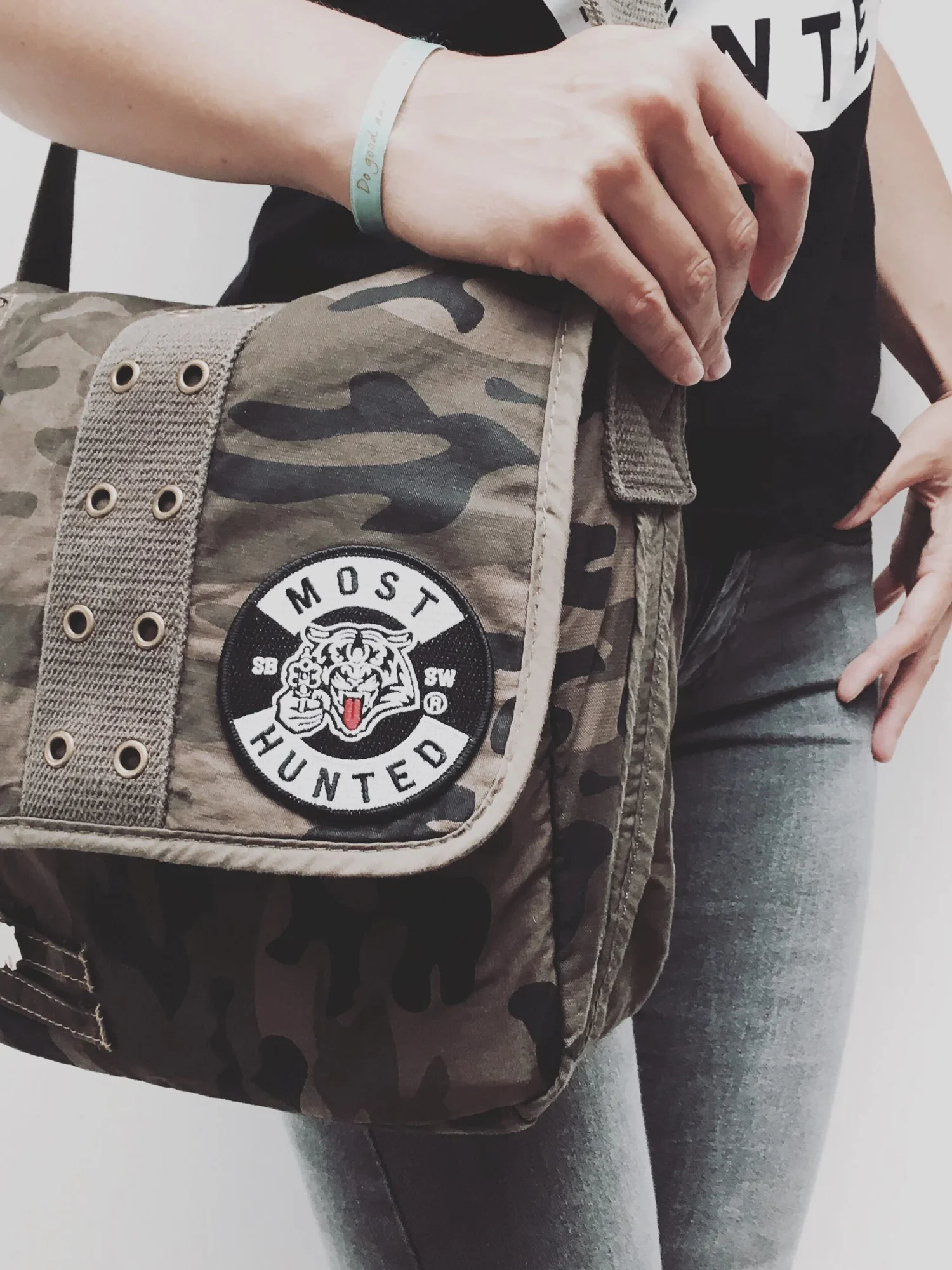 tijger schoudertas camo