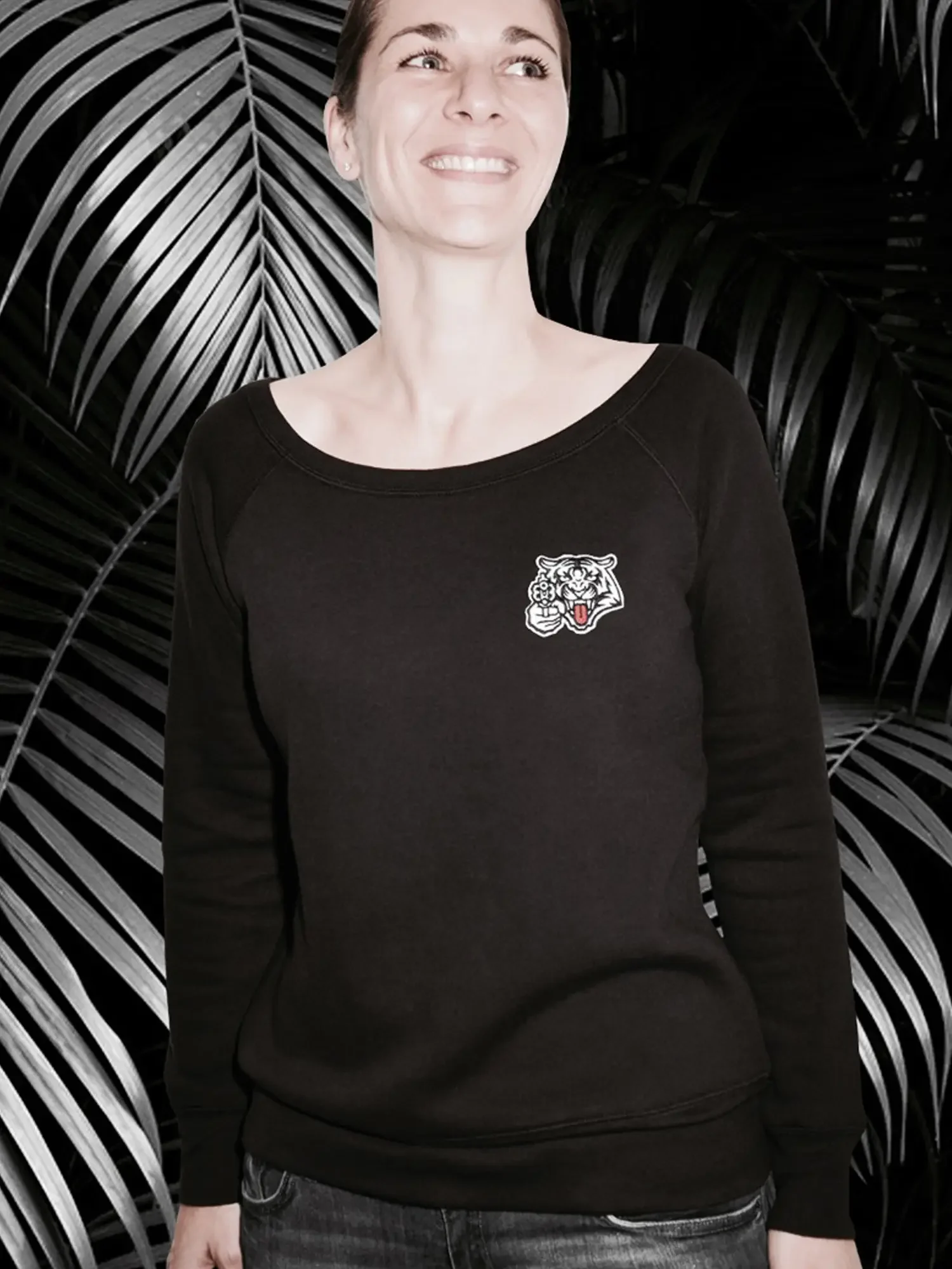 dames sweater wijde hals zwart